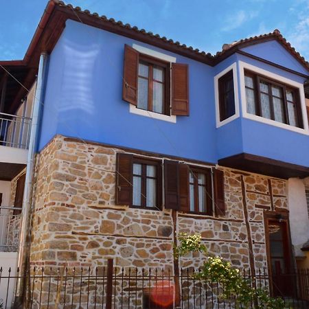 Villa Renovated Old Manor House With Yard Arnea Exterior foto