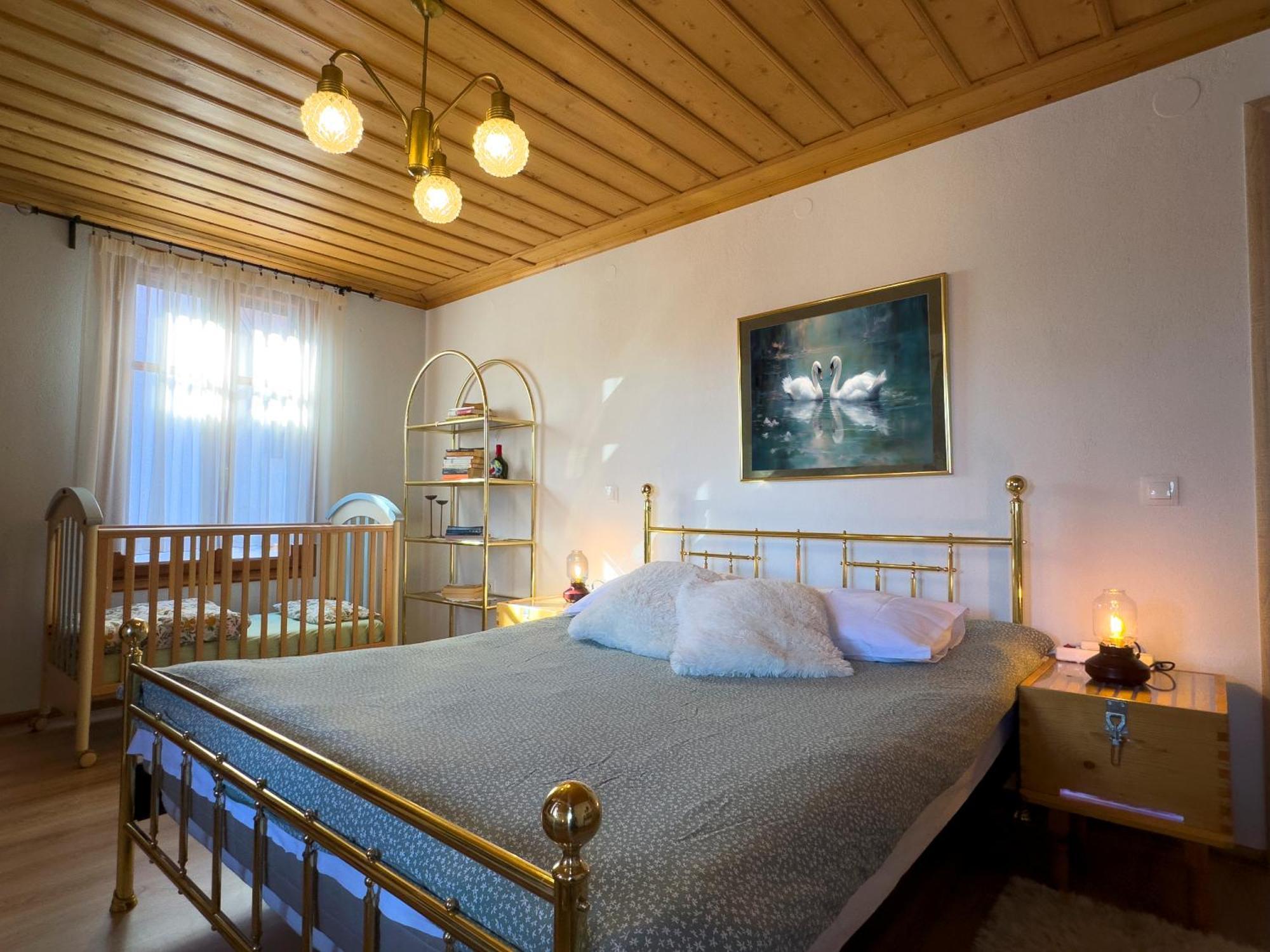 Villa Renovated Old Manor House With Yard Arnea Exterior foto