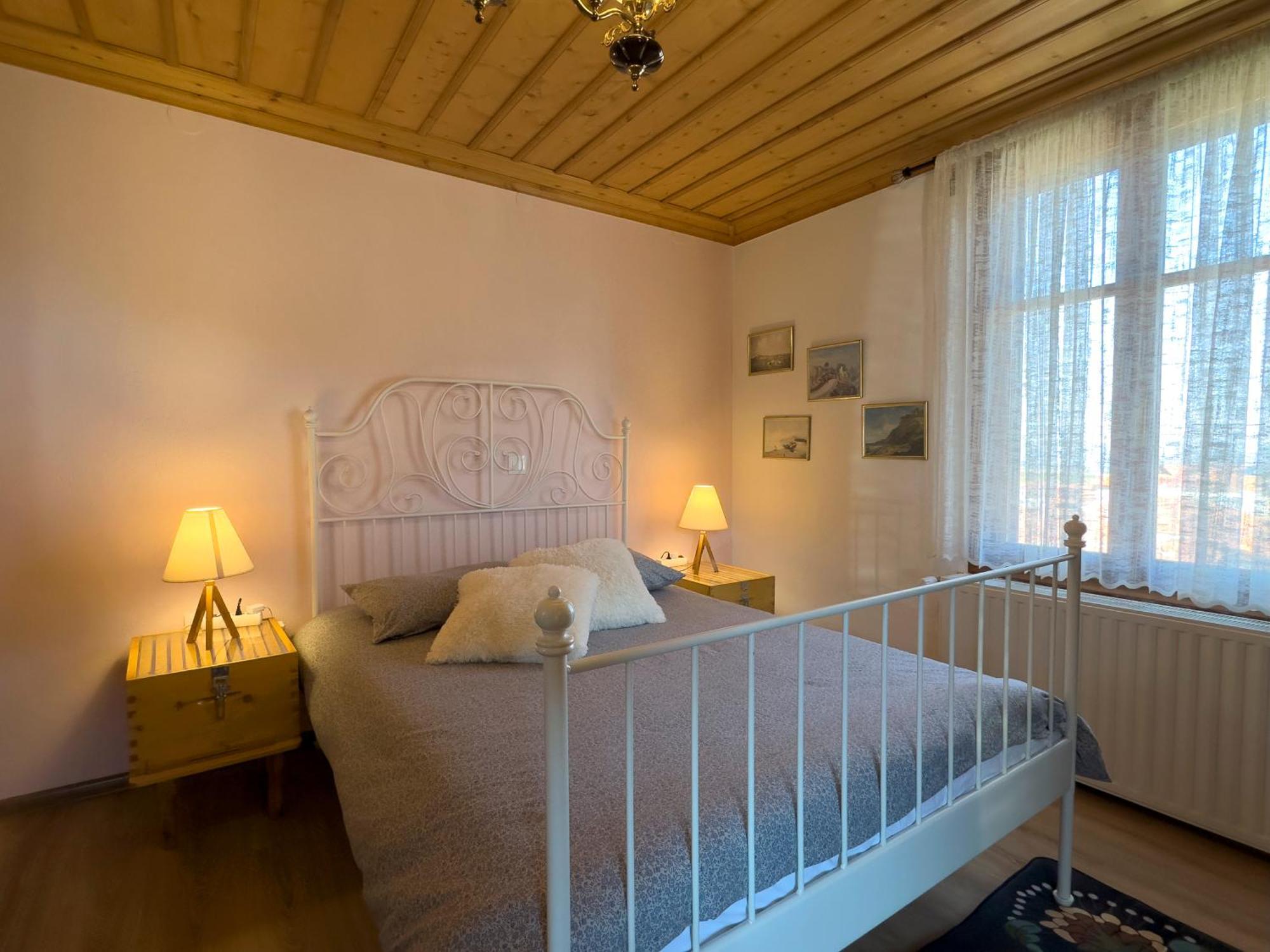 Villa Renovated Old Manor House With Yard Arnea Exterior foto